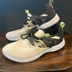 Vionic Adore Sneaker